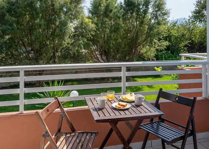 Jonathan Tigkaki (Kos)