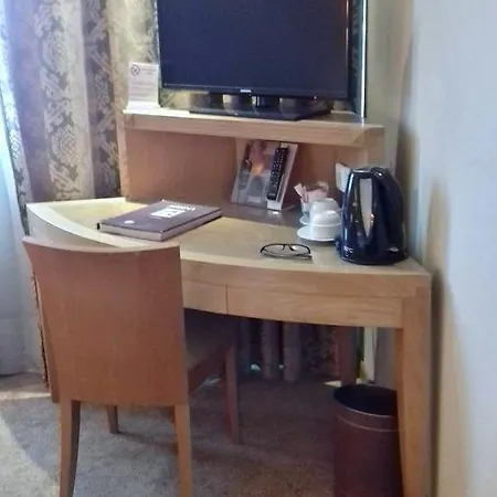 Jonathan 3* Тигаки